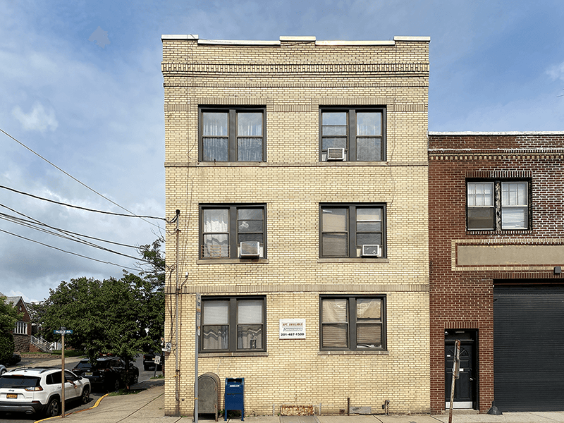 Desoto Place Hekemian & Co.